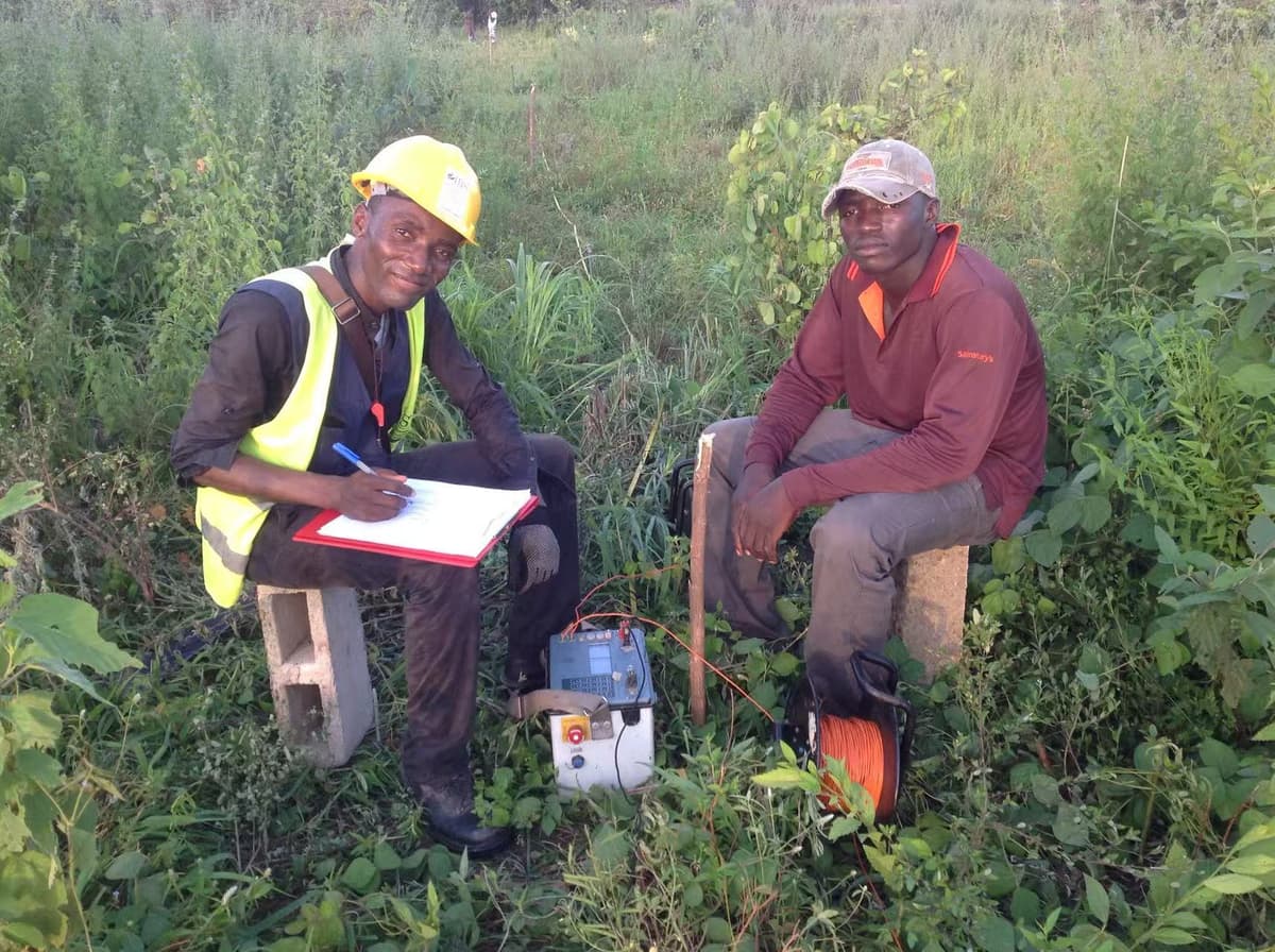 Geophysical survey in an arid landscape